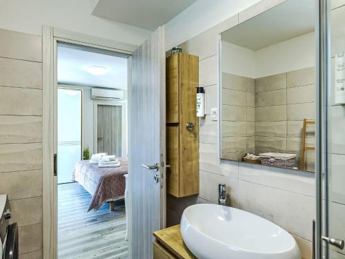Holiday Home Holiday home CASA SOLE beheizter pool by Interhome