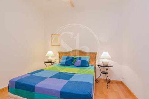 Spacious Eixample Stay Near Metro and Attractions