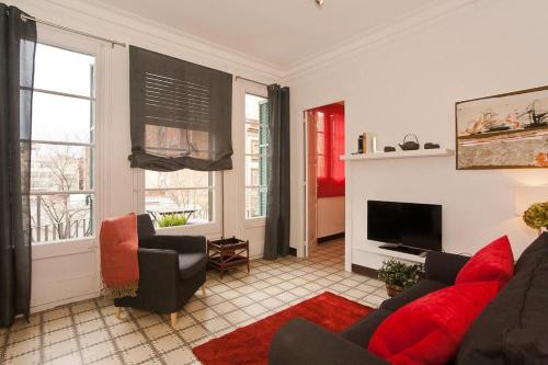 Modern Apartment by Sagrada Familia - Avinguda Gaudí