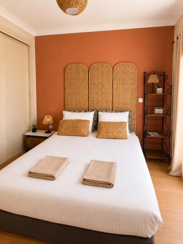 Cosy room with bathroom and private access