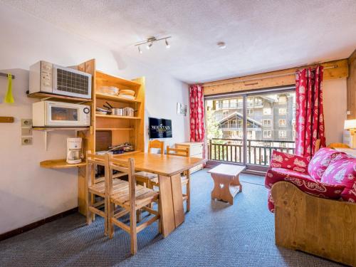 Studio confortable au centre de Val-d'Isère avec balcon