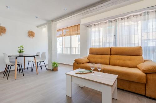 Casa del Mar Downtown and close to the beach