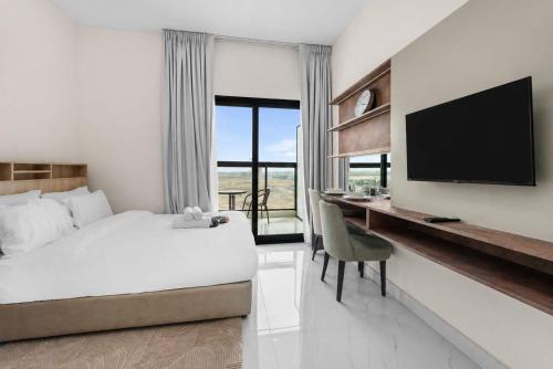 Free housekeeping visits during your stay - StayShort - Peaceful Studio in Jebel Ali that Sleeps 2
