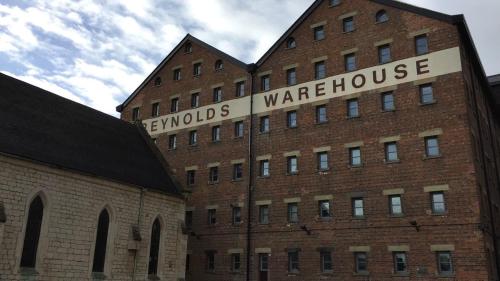 Het gebouw waarin het appartement zich bevindt