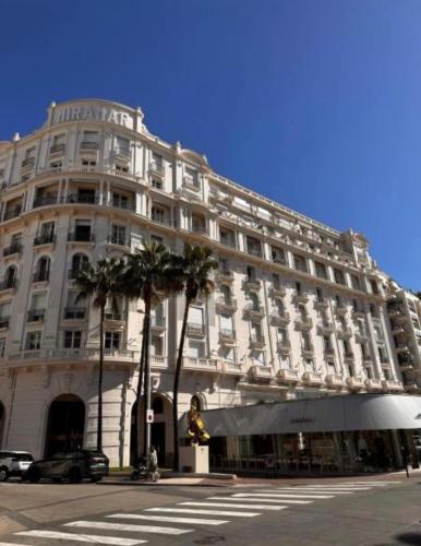 Sea view studio Cannes Croisette