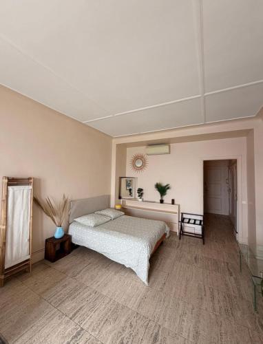 Sea view studio Cannes Croisette
