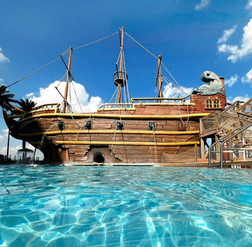 Cozy 2BR Condo Resort Spa with Pirate Pool photo 26