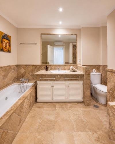 Sea view apartment El Paraiso Estepona