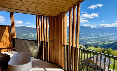 Tratterhof Mountain Sky Hotel