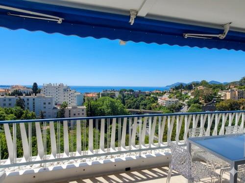 Cannes Magnifique Vue Mer, 2 Chambres, Grande Terrasse et Parking photo 8