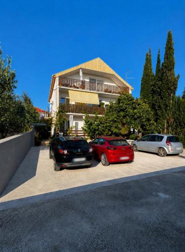 Maresca Apartment