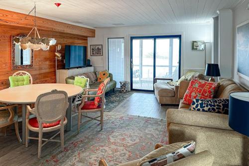 a living room with a couch and a table at Lewes --- 6 Pilot Point in Lewes