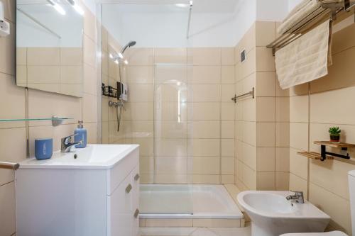 Casa Lume Stylish Apartment with Pool in Albufeira