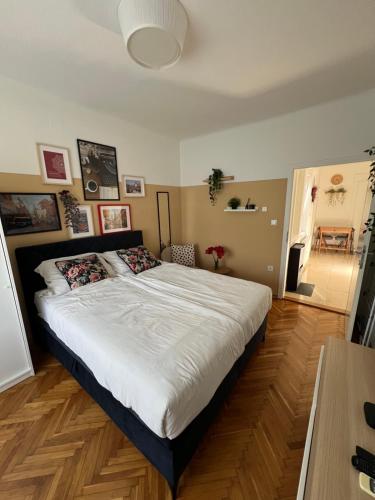 Central flat