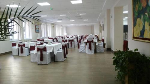 Restaurace v ubytování Hotel N
