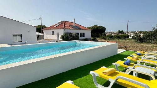Villa Casa do Monte Private Pool near Galé Beach for 10 Guests, Albufeira