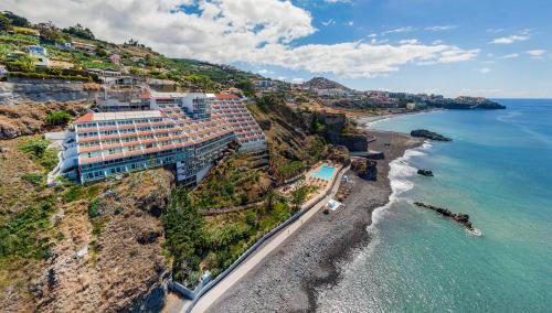 Piornais Apartment by Holiday Rental Madeira