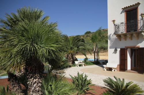 Gallery image of Tenute Piazza Countryhouse in Ribera