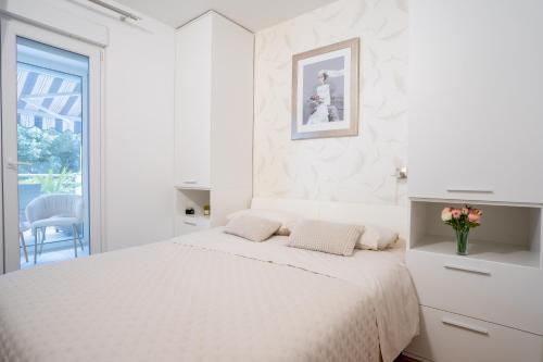 Apartment Diana Split Znjan