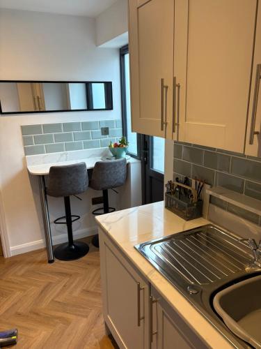 The Haven Luxury Studio Apartment with parking photo 14
