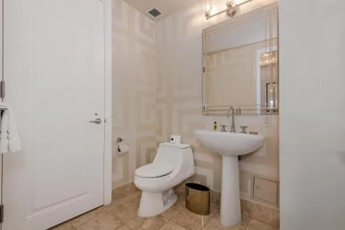 2 Bedroom OR King Studio Suites Four Seasons Hotel Miami Free Wi-Fi & Free Parking photo 77