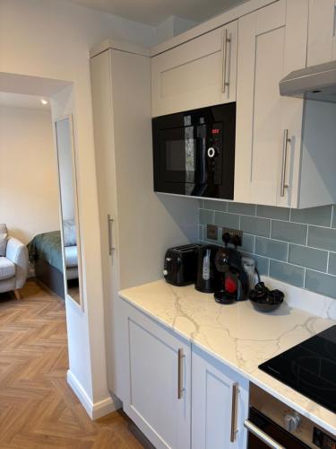 The Haven Luxury Studio Apartment with parking photo 13