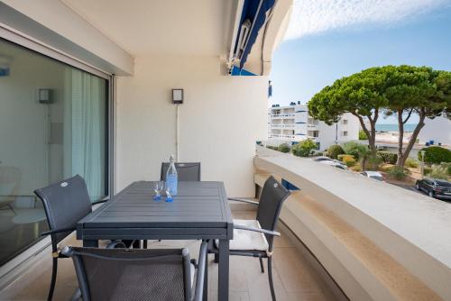 AS27341- Studio cabine Vue mer avec piscine direct sur plage
