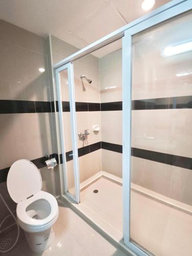 Ванна кімната в Karin Hotel