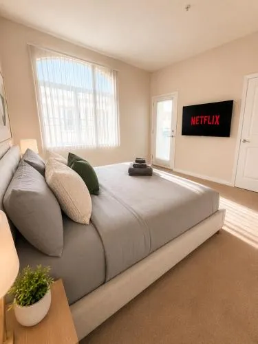 Marina Del Rey 2-Bedroom and 1-Bedroom - Close To Beach photo 20