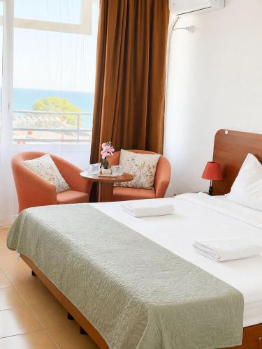 Giường trong phòng chung tại Hotel Sol