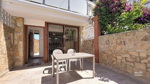 Terraza Mediterráneo Torrecilla by South Costa Nerja