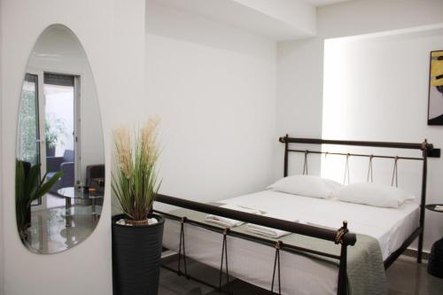ARIS Central City Retreat with Free Parking