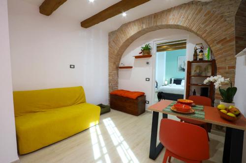 Trastevere Liliana house for 3, Pet & Family