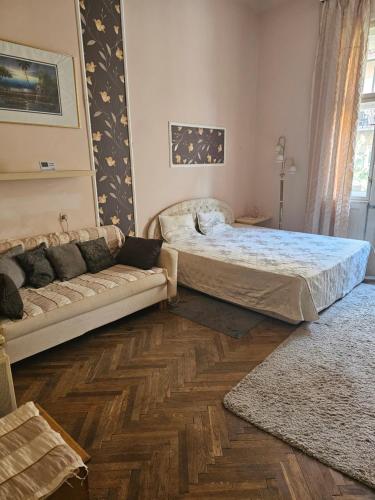 Apartman for the Championship's Final weekend