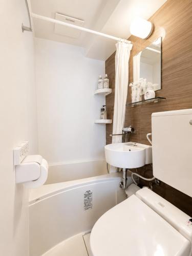 Promotion 71 Asakusa , 1 room, 8 mins to ST Max 2P 超高价格比 浅草全新装修 车站8分钟 最大2人