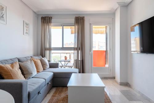 Bright Pool Apartment Torremolinos