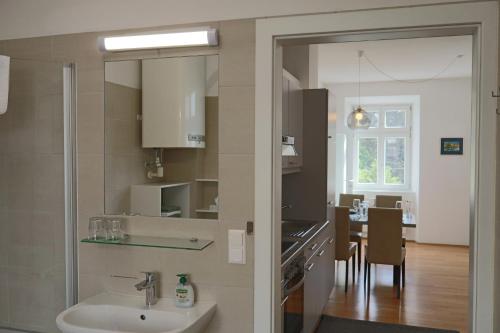 City Appartement mit 2 Schlafzimmern