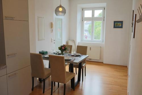 City Appartement mit 2 Schlafzimmern