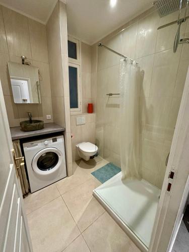 Negresco 2 bedroom on Promenades des Anglais