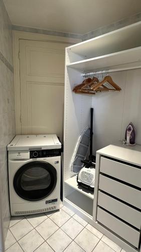 Negresco 2 bedroom on Promenades des Anglais
