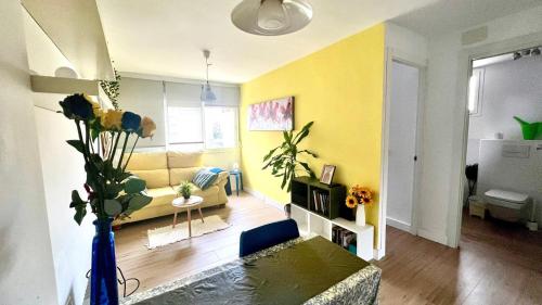 COMFORTABLE & NICE APARTMENT SEVILLE