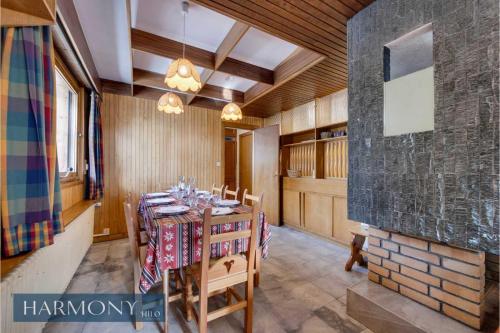 Genepi rustique suite of the Daphnes chalet