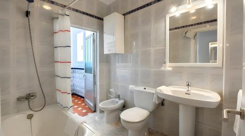 Apartamento con Aire Acondicionado y WiFi a Pasos de la Playa