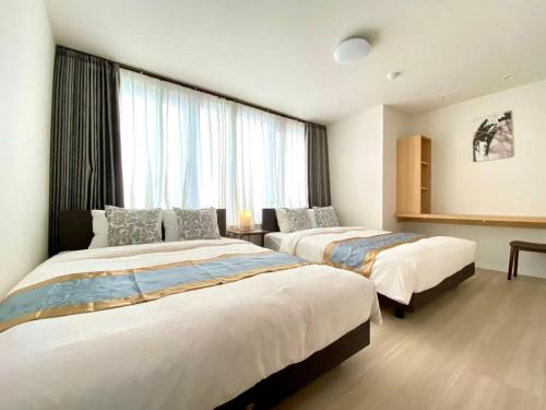 Stylish Modern Room in Shinjuku