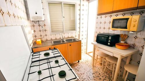 Apartamento Cerca del mar azotea privada con Barbacoa Solo alquilo a familias y parejas