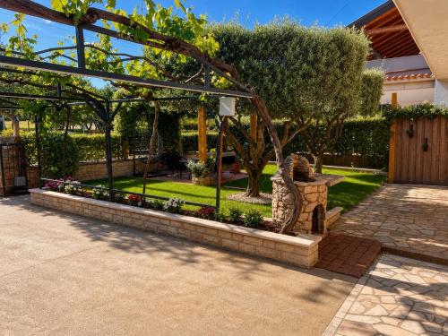 Apartment Villa Rossa