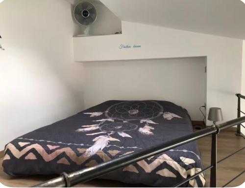 Studio mezzanine Cap d’Agde vue sur port et mer