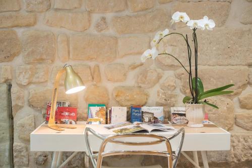 Jardin Prive - Gorgeous 3 Bed House in Le Marais