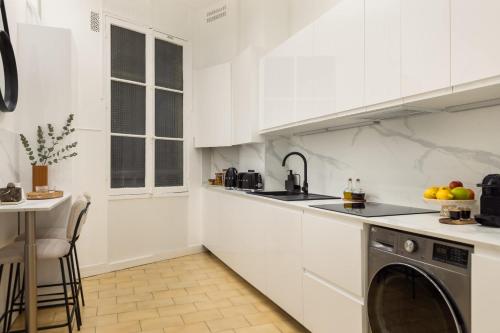 Exceptional Eiffel Tower Gem 4BED 8P in Trocadero