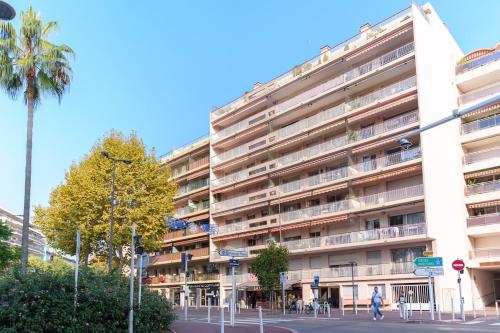 New apartment Juan-les-Pins Antibes 2 min beach photo 13